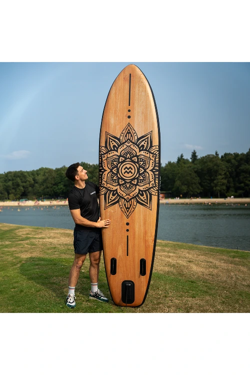 Matchu wood mandala backside